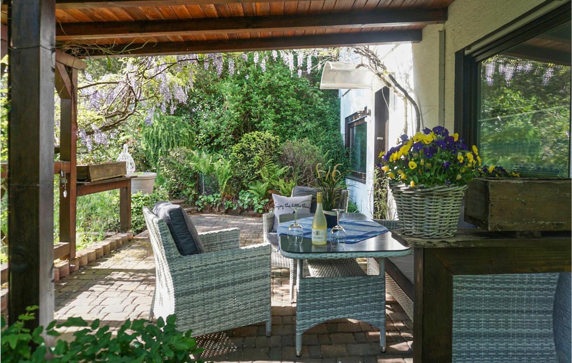 Amazing Apartment In Hinterweidenthal With Wifi Exterior photo